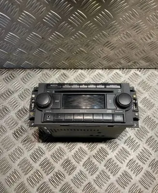 Dodge Caliber Radio/CD/DVD/GPS head unit P05064171AM