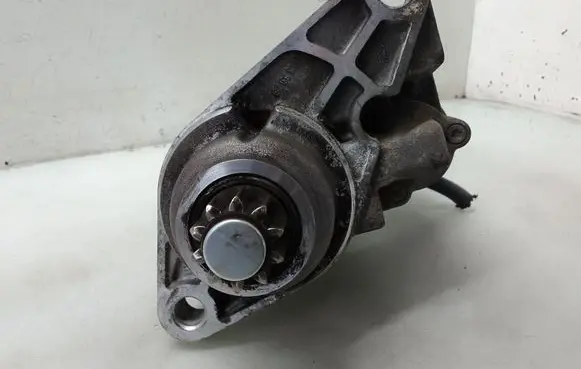 Seat Ibiza III (6L) Starter motor 0001120400