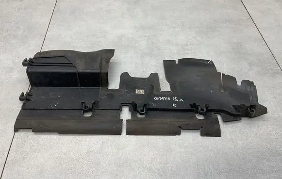 Skoda Octavia Mk3 (5E) Intercooler air guide/duct channel 5E0121283
