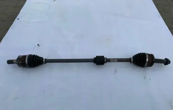Hyundai Lantra I Front driveshaft 49501Q0000