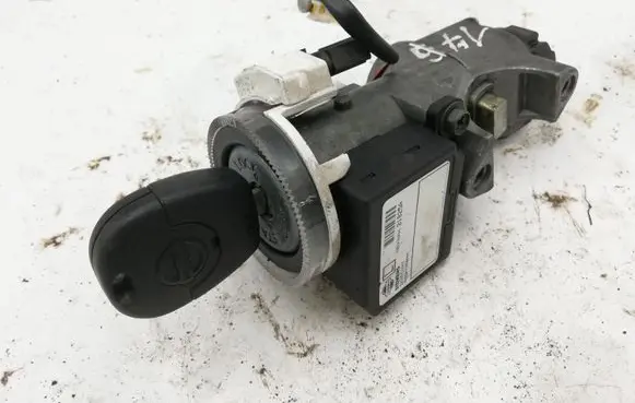 Nissan Primera Ignition lock 28590C9965