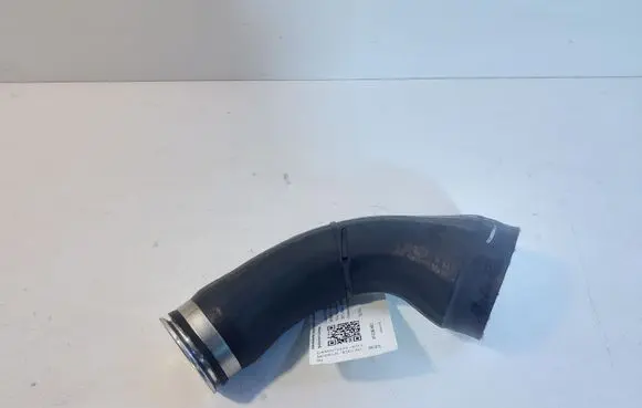 BMW 7 F01 F02 F03 F04 Intercooler hose/pipe 7575408 757540802