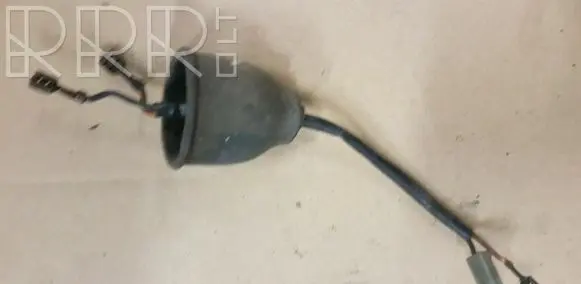 Volkswagen Jetta I Front indicator light 171953175A