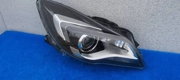 Opel Insignia A Headlight/headlamp 13426664