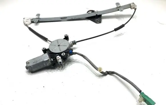 Honda CR-V Front door window regulator with motor