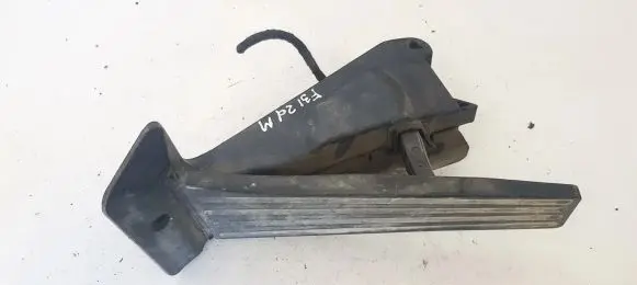 BMW 4 F32 F33 Accelerator throttle pedal 6PV01043532 6PV010435-32