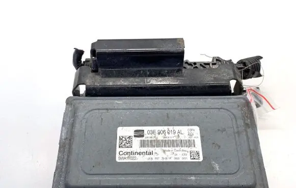 Seat Ibiza IV (6J,6P) Engine control unit/module ECU 03E906019AL