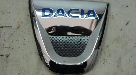 Dacia Spring Front bumper upper radiator grill brak