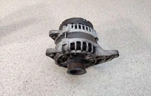 Mercedes-Benz CLA C117 X117 W117 Generator/alternator