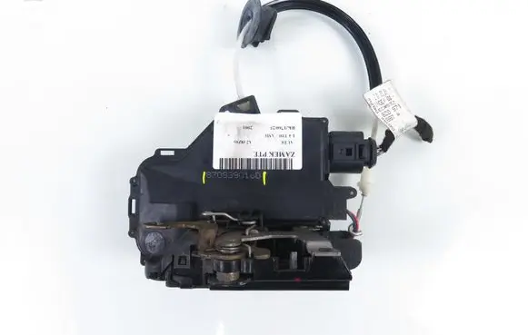 Audi A2 Rear door lock 8Z0839016D