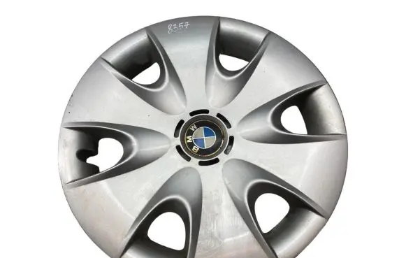 BMW 1 E81 E87 R16 wheel hub/cap/trim 6777787 36136777787