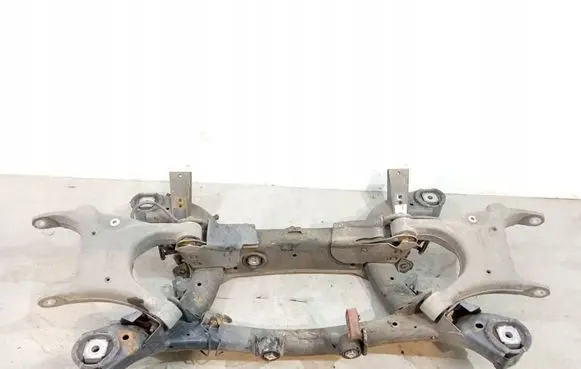 BMW X6 E71 Front subframe 
