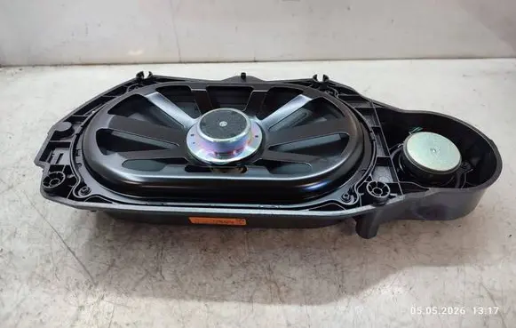 Mercedes-Benz E W212 Subwoofer speaker A2128203502