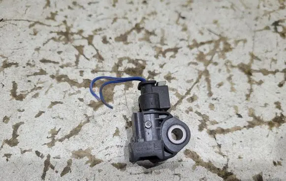 Mercedes-Benz GLC X253 C253 Airbag deployment crash/impact sensor A2139051300