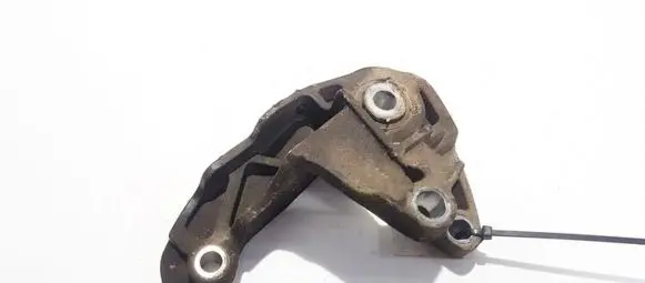 Mazda 3 I Engine mount bracket bp4k39010020