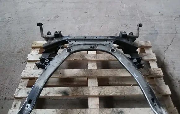 BMW 5 E60 E61 Front subframe