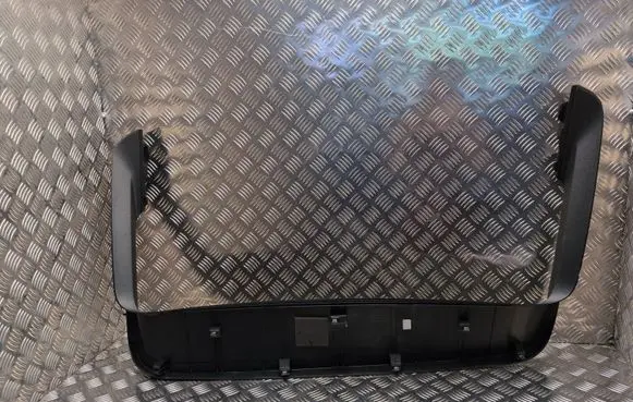 Skoda Octavia Mk4 Tailgate trim 5E7867605