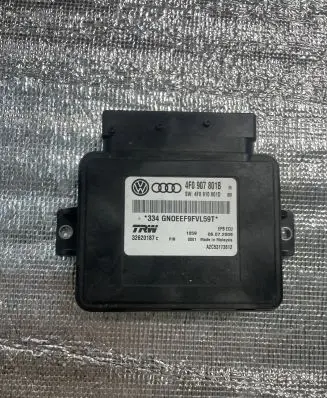 Audi A5 Sportback 8TA Hand brake control module 4F0907801B