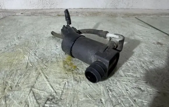 Ford Galaxy Windscreen/windshield washer pump