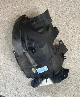 Renault Megane I Front mudguard 7700434563 7700838265