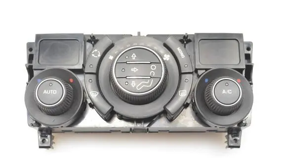 Peugeot 308 Air conditioner control unit module 96850724XT00