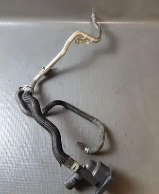 Thermostat/thermostat housing