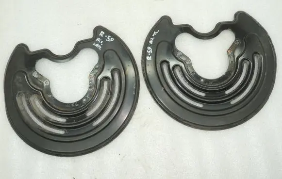 Opel Vivaro Rear brake disc plate dust cover 93459233 1680969980