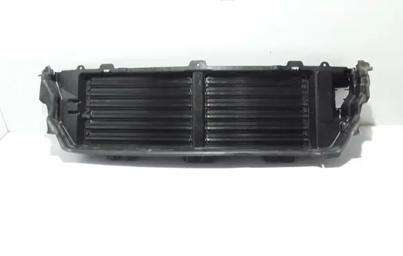 Volvo XC90 Intercooler air channel guide 31353796