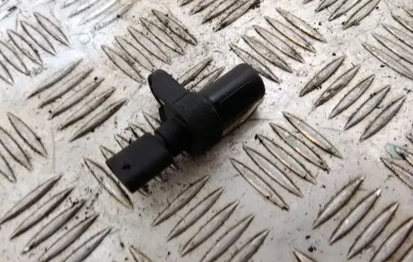Toyota Avensis T270 Camshaft speed sensor 780309301