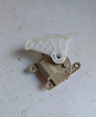 KIA Soul Air flap motor/actuator H40C730912A