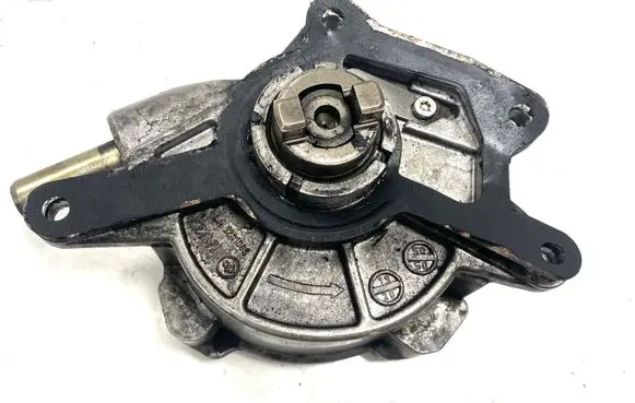 Jeep Grand Cherokee (WK) Vacuum pump A6422300165 LA1231065
