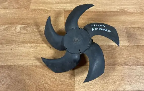 Nissan Primera Electric radiator cooling fan ETP8991 9000825 MP4520EQ