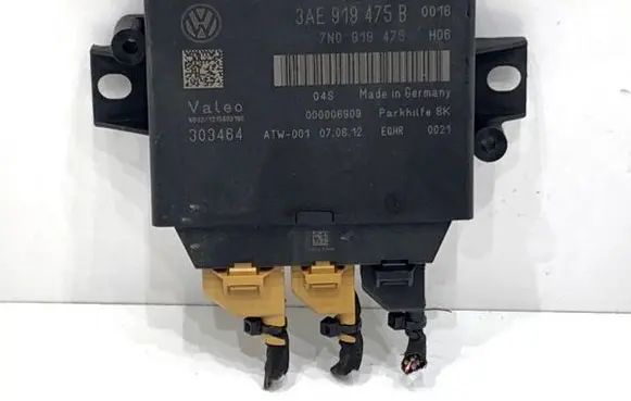 Volkswagen PASSAT B7 Parking PDC control unit/module 3AE919475B