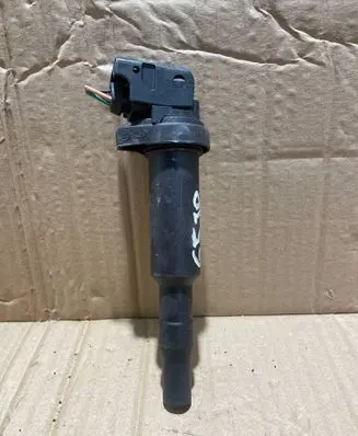 Citroen C3 Picasso High voltage ignition coil V7594937