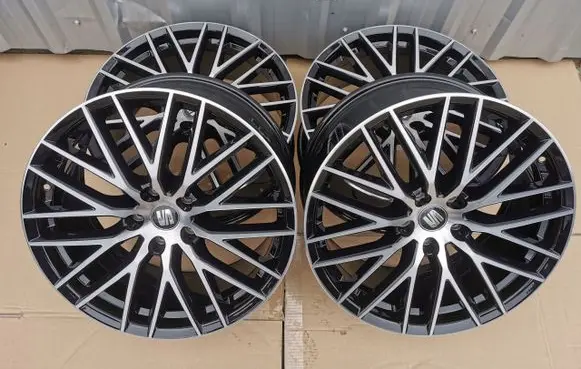 Seat Leon (5F) R19 alloy rim 5F0071490A