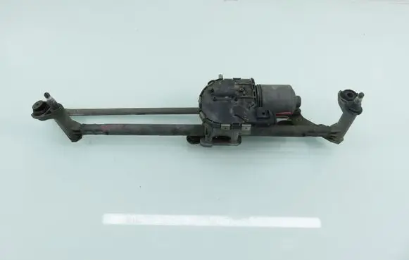 Volkswagen Golf V Front wiper linkage 0390241747 1K1955023D