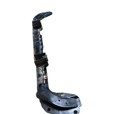 Nissan Rogue Bottom radiator support slam panel 625304BC0A