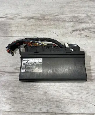 BMW 5 E60 E61 Comfort/convenience module 9114448 690324000 5WK49110