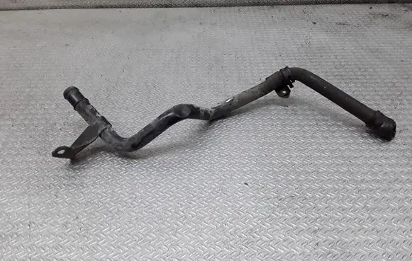 Volkswagen Touran I Engine coolant pipe/hose