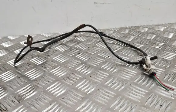 Toyota Yaris Front ABS sensor wiring 