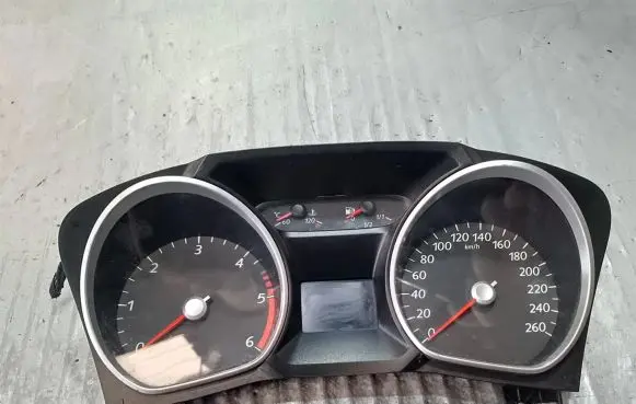 Ford Mondeo MK IV Speedometer (instrument cluster)