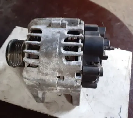 Renault Scenic III - Grand scenic III Generator/alternator 231004554R