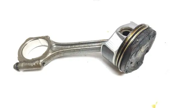 Peugeot 208 Piston with connecting rod 9807280380