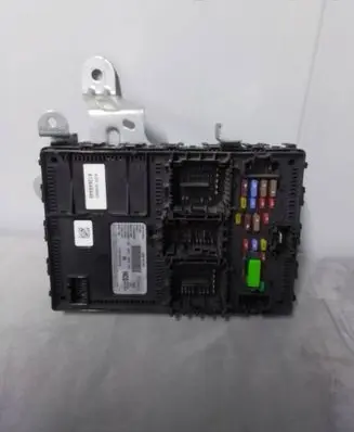 Ford Ecosport Comfort/convenience module HU5T15604HCS F005V02884