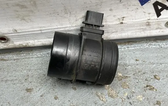 Audi Q5 SQ5 Mass air flow meter 0281002735 03G906461C