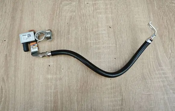 BMW 8 G16 Negative earth cable (battery) 9855909
