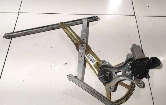 Toyota Avensis Verso Sliding door window regulator with motor 