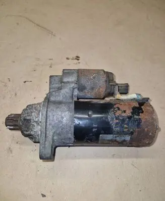 Volkswagen Transporter - Caravelle T5 Starter motor
