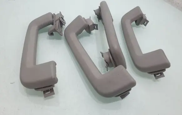 Volvo V50 A set of handles for the ceiling 