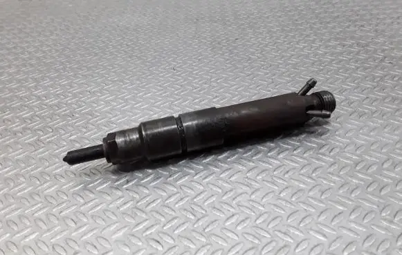Ford Galaxy Fuel injector 028130201T